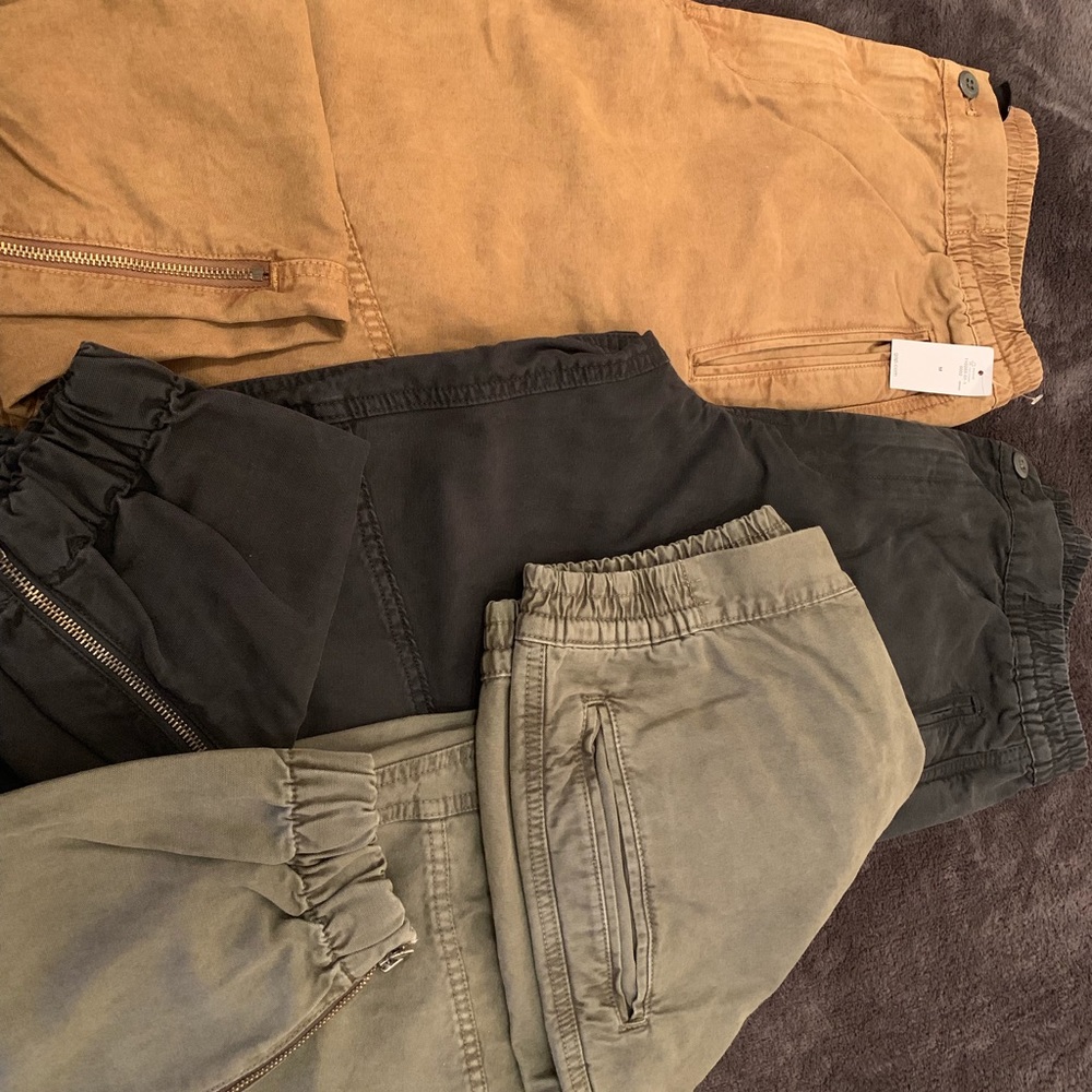 GAP men’s jogger pants